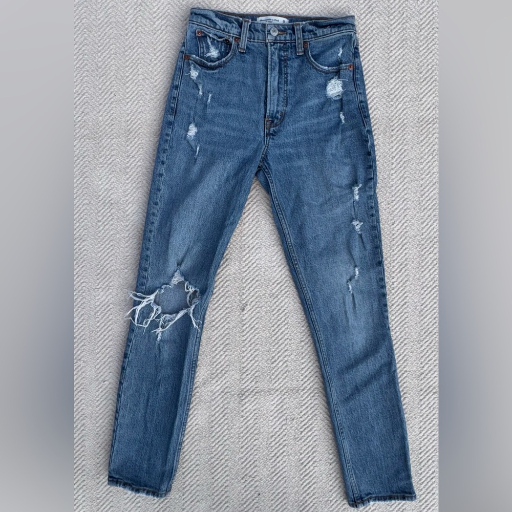 Abercrombie & Fitch The Skinny Highrise Jeans Size 26